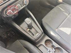 نيسان فيرسا